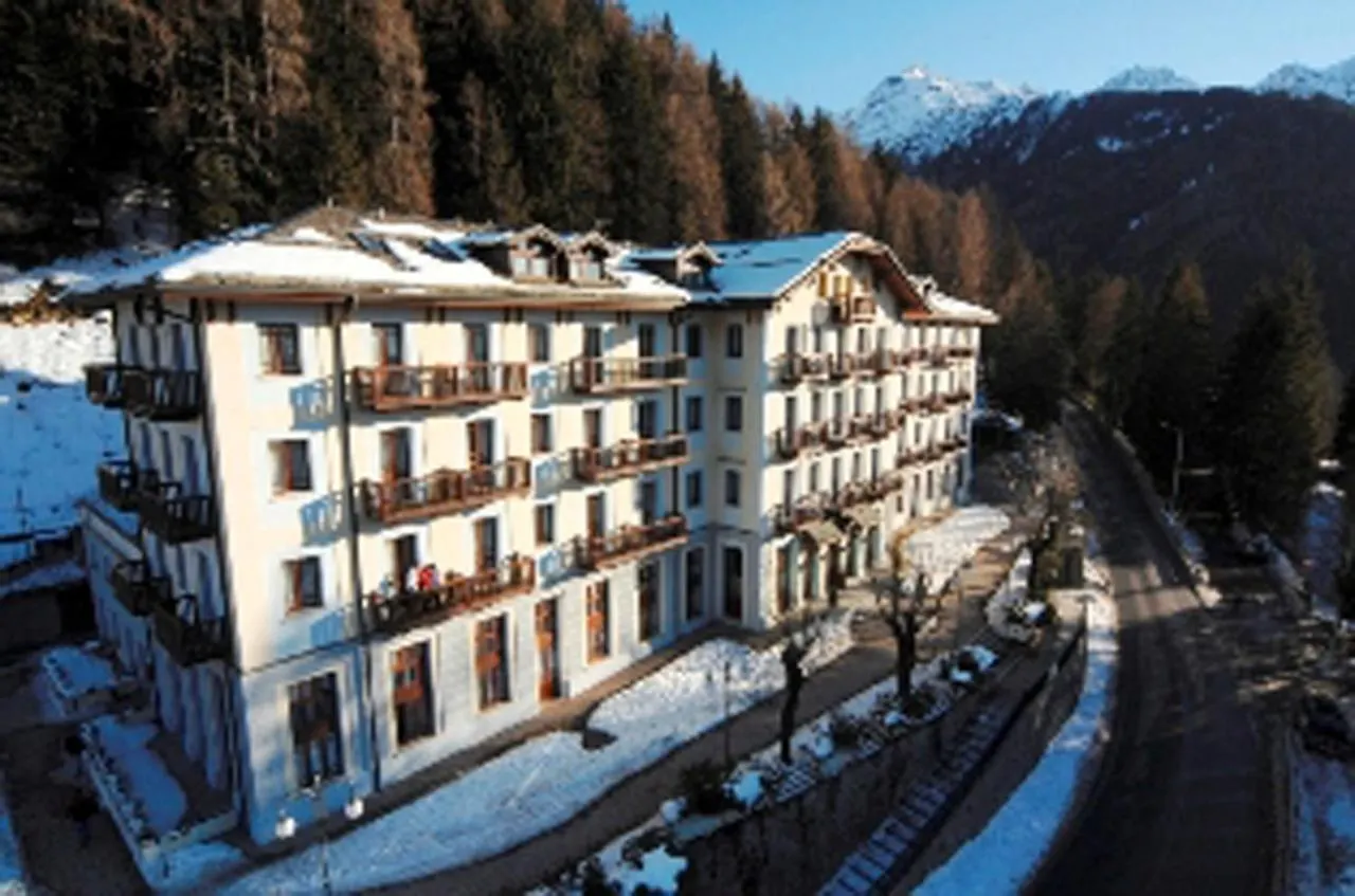 Palace Pontedilegno Resort Ponte Di Legno 0*,