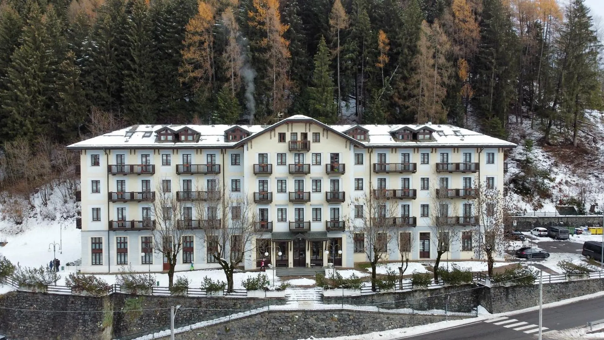 Palace Pontedilegno Resort Ponte Di Legno Italy