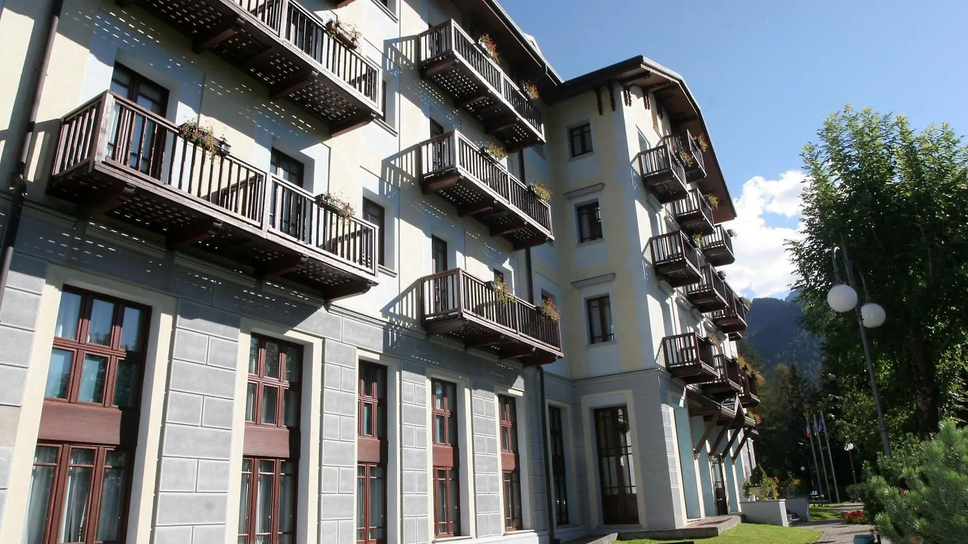 Aparthotel Palace Pontedilegno Resort Ponte Di Legno